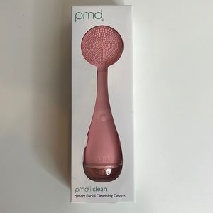NWT- PMD Clean Smart Facial Cleansing Device, Pink